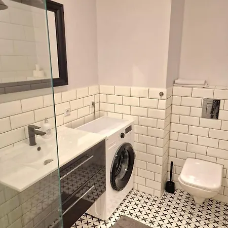Apartment Srodmiescie Bastion Walowa - Free Parking *