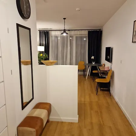 Apartment Srodmiescie Bastion Walowa - Free Parking
