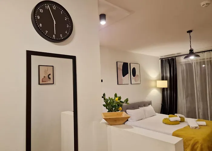 Srodmiescie Bastion Walowa - Free Parking Апартаменты Гданьск
